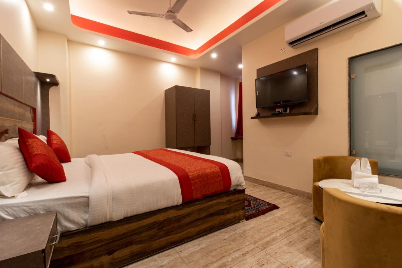 Airport Hotel Dev Residency - Mahipalpur 新德里 外观 照片